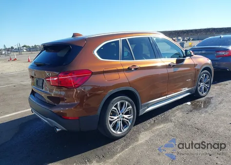 2016 BMW X1 xDrive28I из США, поврежденный, VIN WBXHT3C36GP884287